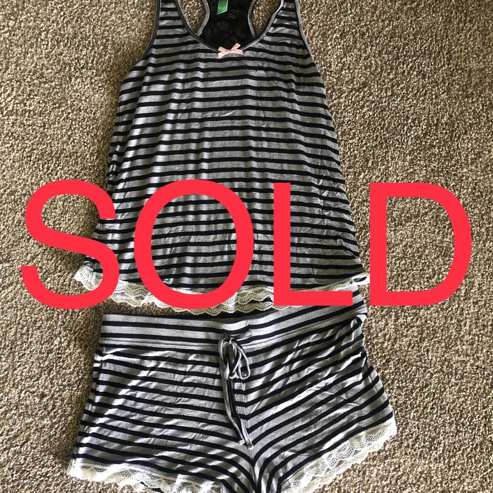 NWOT black and gray stripped pajamas, medium